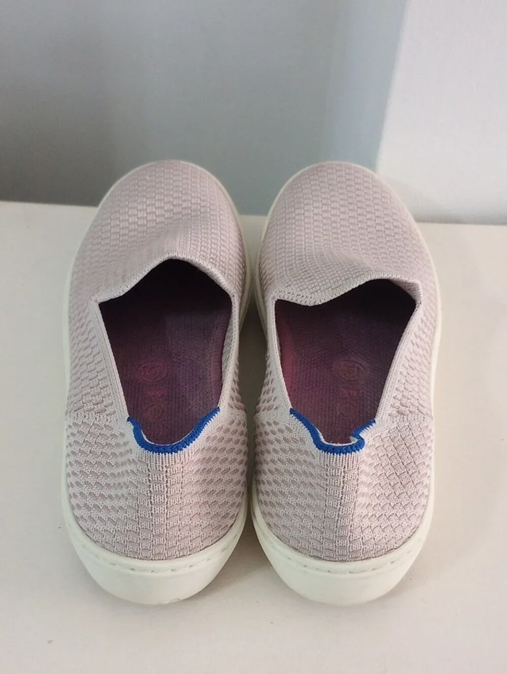 Rothy's Pastel Purple Knit Slip-On Flats with Blue Heel Trim Size 5